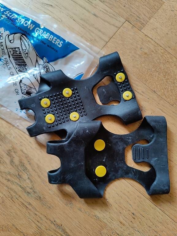 Selle & Accessori: Spikes – Usato da Davos Platz venduto da ber_zfv9