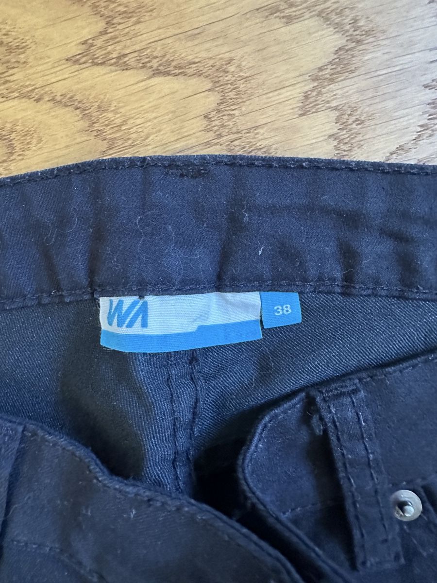 Hosen: Hose Damen 38 schwarz – Gebraucht aus Brütten von Estuenggi 2