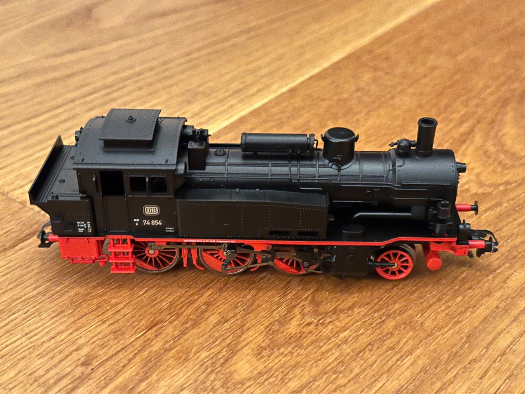 Märklin Modellini di ferrovie: Märklin H0 Dampflok BR 74 DB – Nuovo (secondo la descrizione) da Basel venduto da sstube91 1