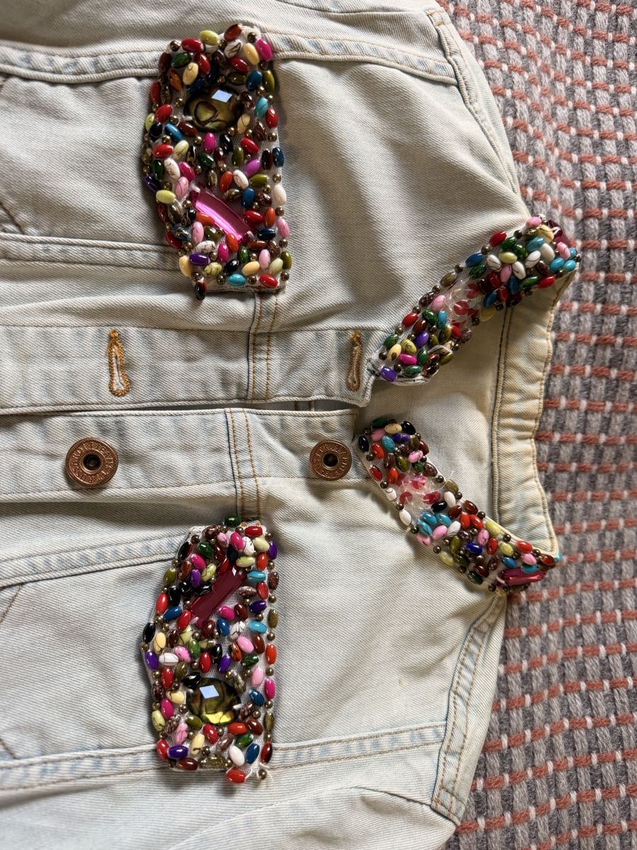 Trussardi Giacche: Trussardi beaded denim jacket for summer, size 42 – Usato da Männedorf venduto da iza04 2