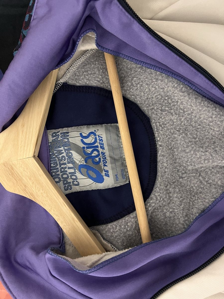 Asics Giacche: Asics Vintage Tracksuit Oberteil M – Usato da Brügg BE venduto da zweifel64 2