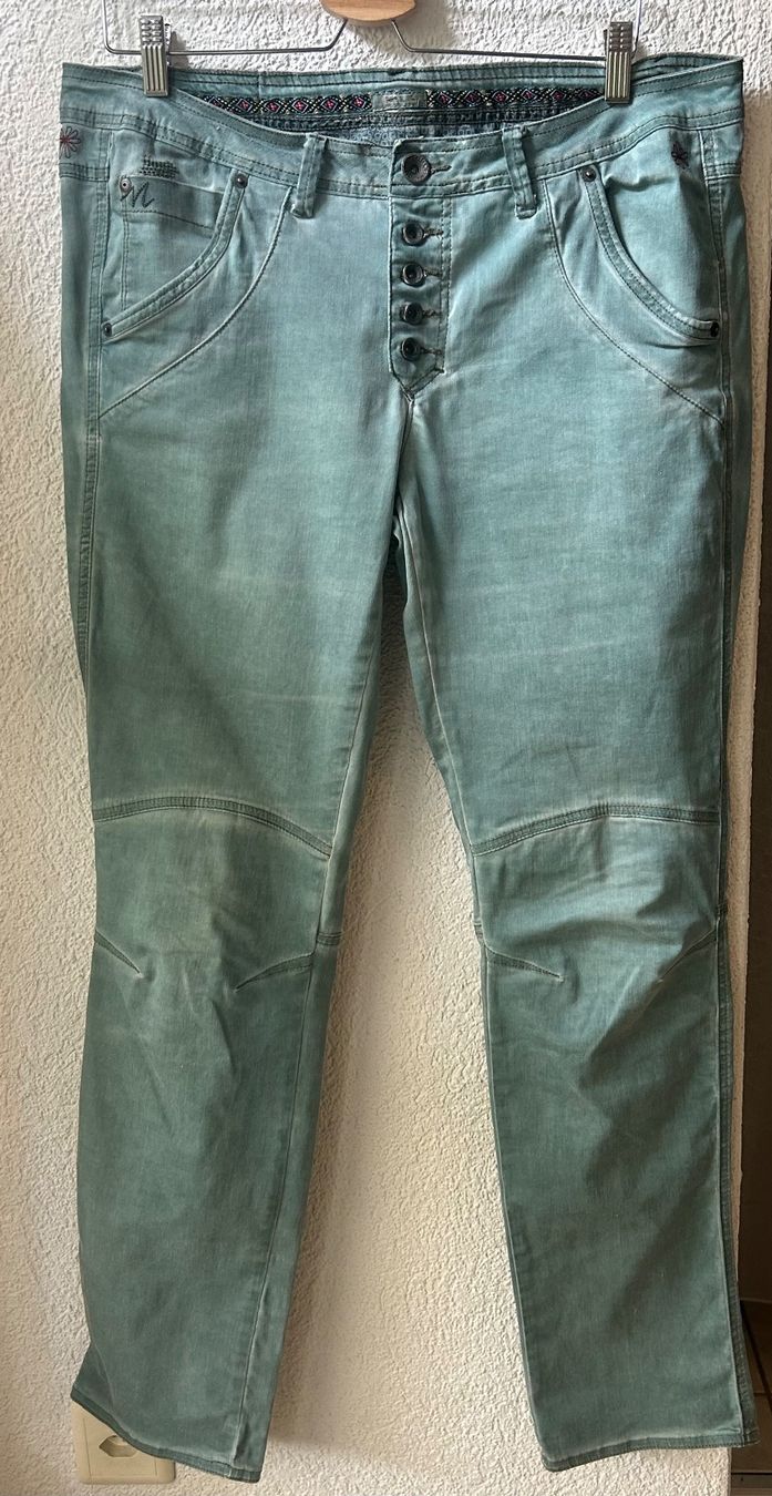 Nile Pantalons: NILE Hose – D'occasion à STUDEN BE par SMIROS