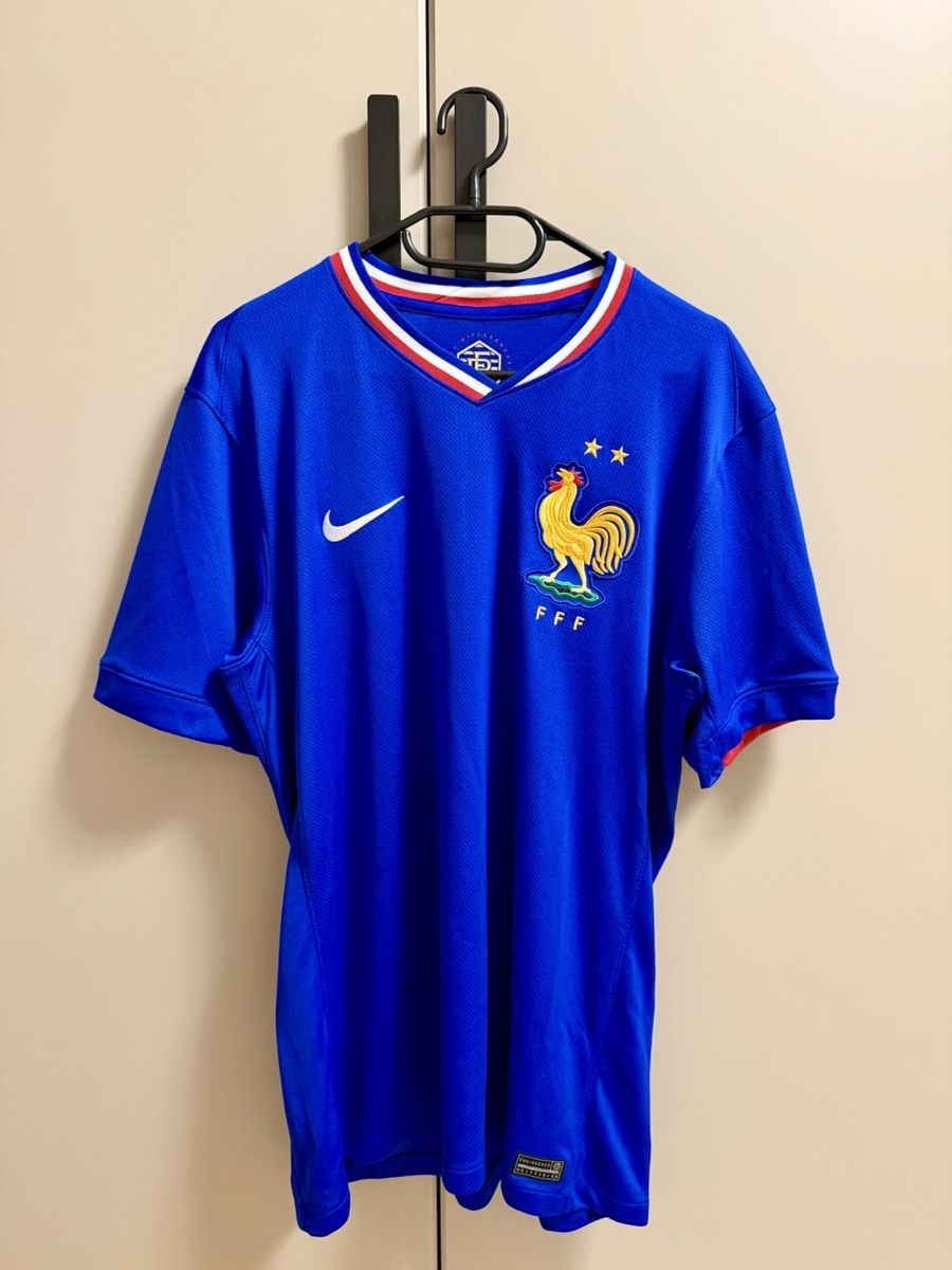 Nike Canottiere & Pantaloni: Orginal Frankreich Trikot Neuwertig – Nuovo (secondo la descrizione) da Horgen venduto da Niko_V