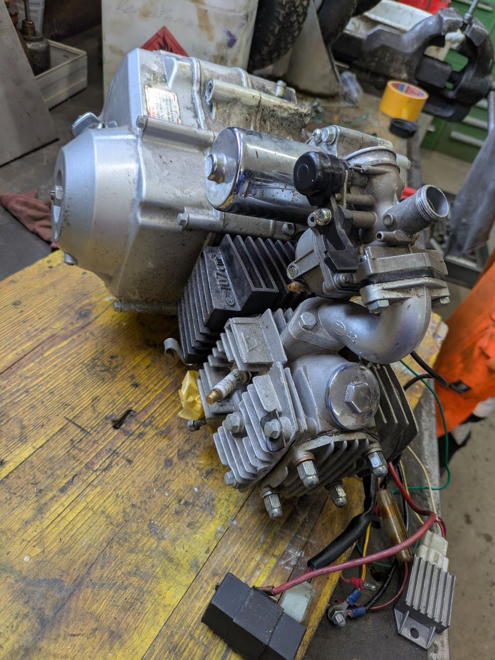 Parti ricambio per ciclomotori: Pitbicke Motor 4 tackt e-Starter – Usato da Affoltern am Albis venduto da Wisel80 6