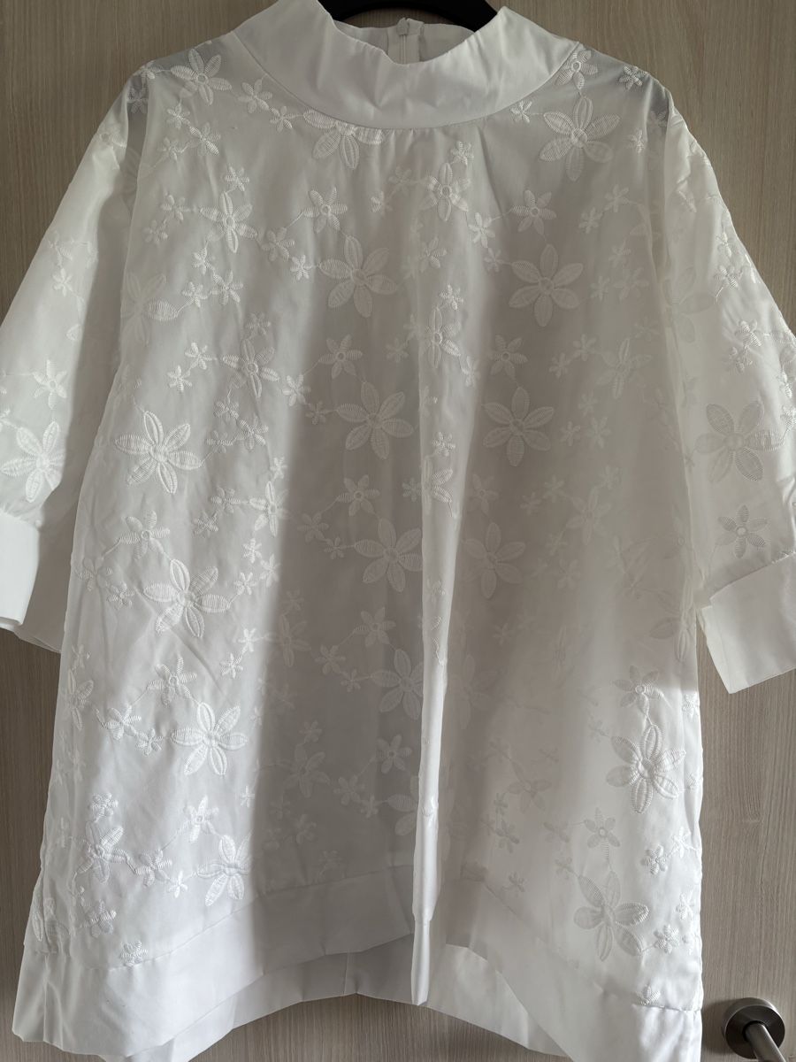 Camicette: Weisse Sommerbluse mit Blumenmuster Gr. 54 – Nuovo e nell'imballaggio originale da Wald AR venduto da bertli00