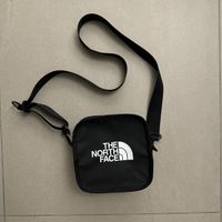 The North Face Sling Umhängetasche Neu