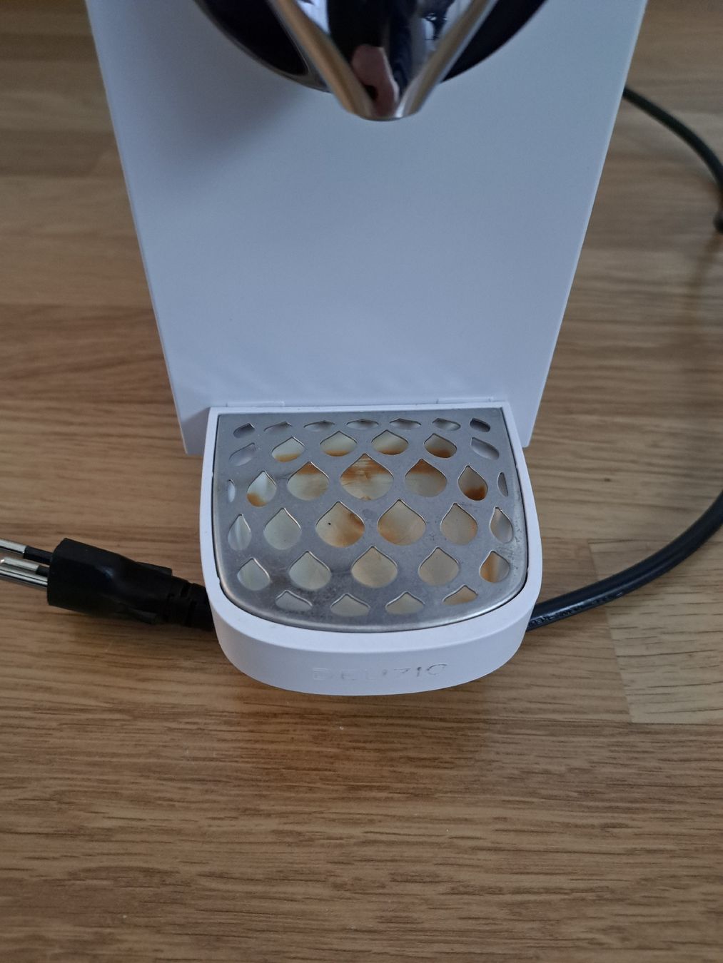 Delizio Kaffeemaschinen & Espressomaschinen: Gebrauchte Delizio Kapselmaschine weiss – Gebraucht aus Zürich von philelrey01 2
