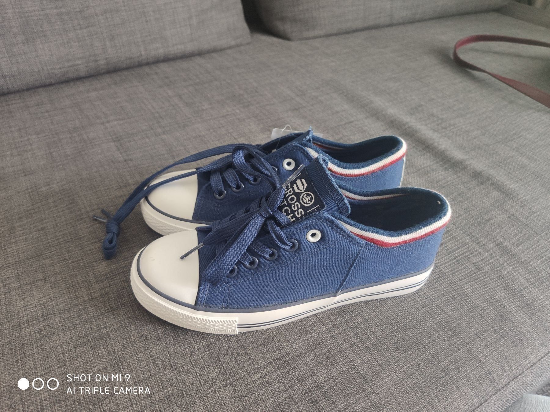Scarpe per ragazzi: Schuhe Sneaker 34 NEU – Nuovo e nell'imballaggio originale da Langenthal venduto da morena86