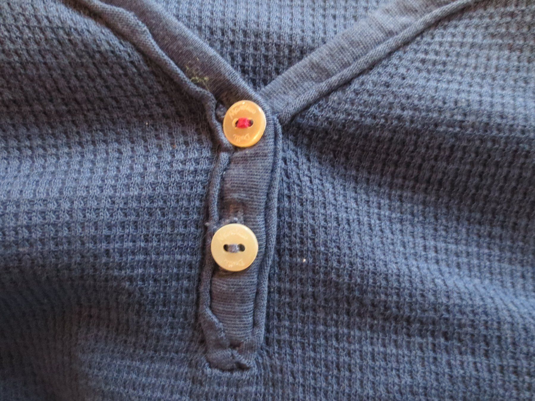 Massimo Dutti T-shirt: TShirt Massimo Dutti Gr. L = 40 neu – Nuovo (secondo la descrizione) da Männedorf venduto da Livingston 1