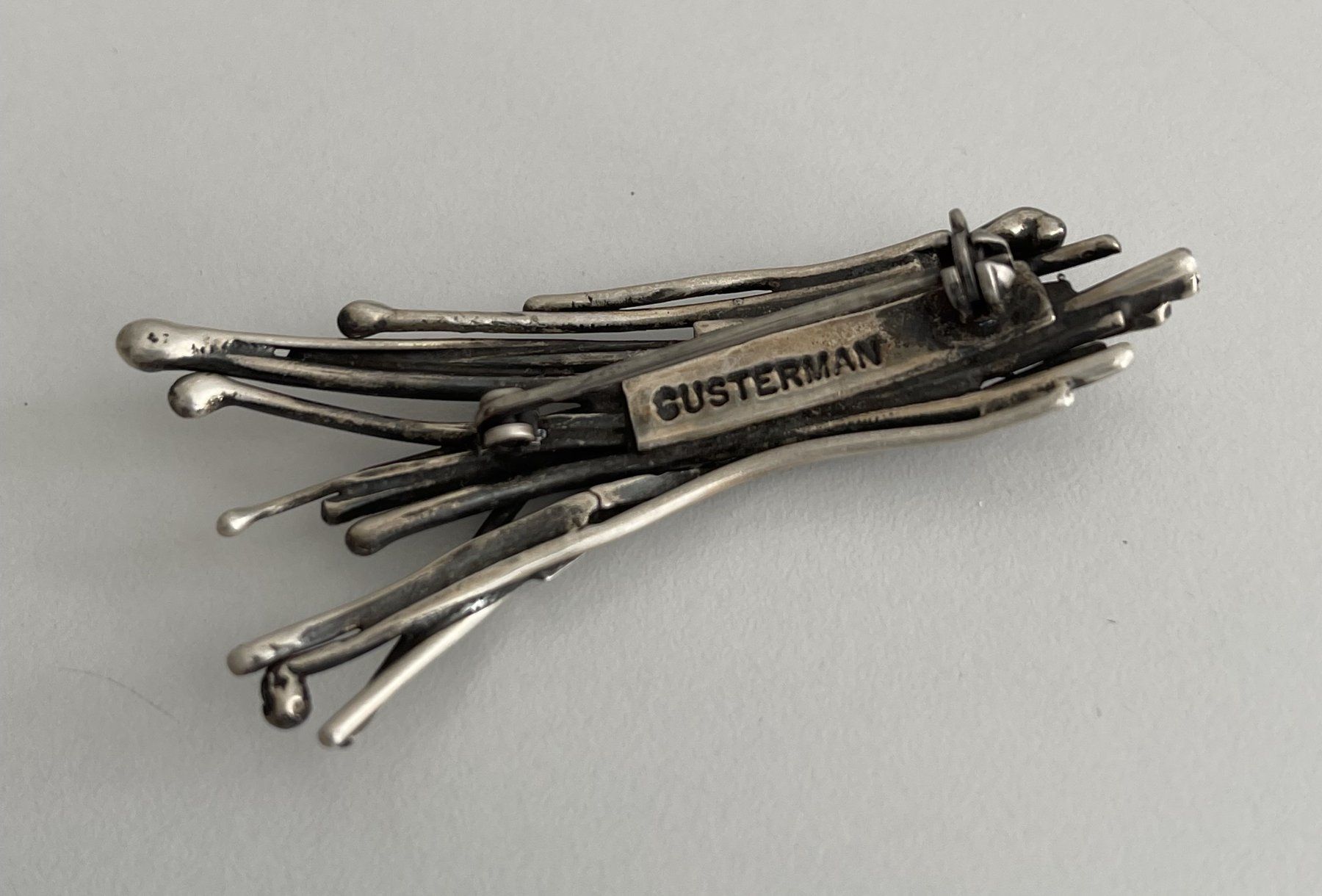 Spille & Fermagli: Vintage Gusterman Silber-Brosche "String" – Usato da Ellighausen venduto da MiSola 6
