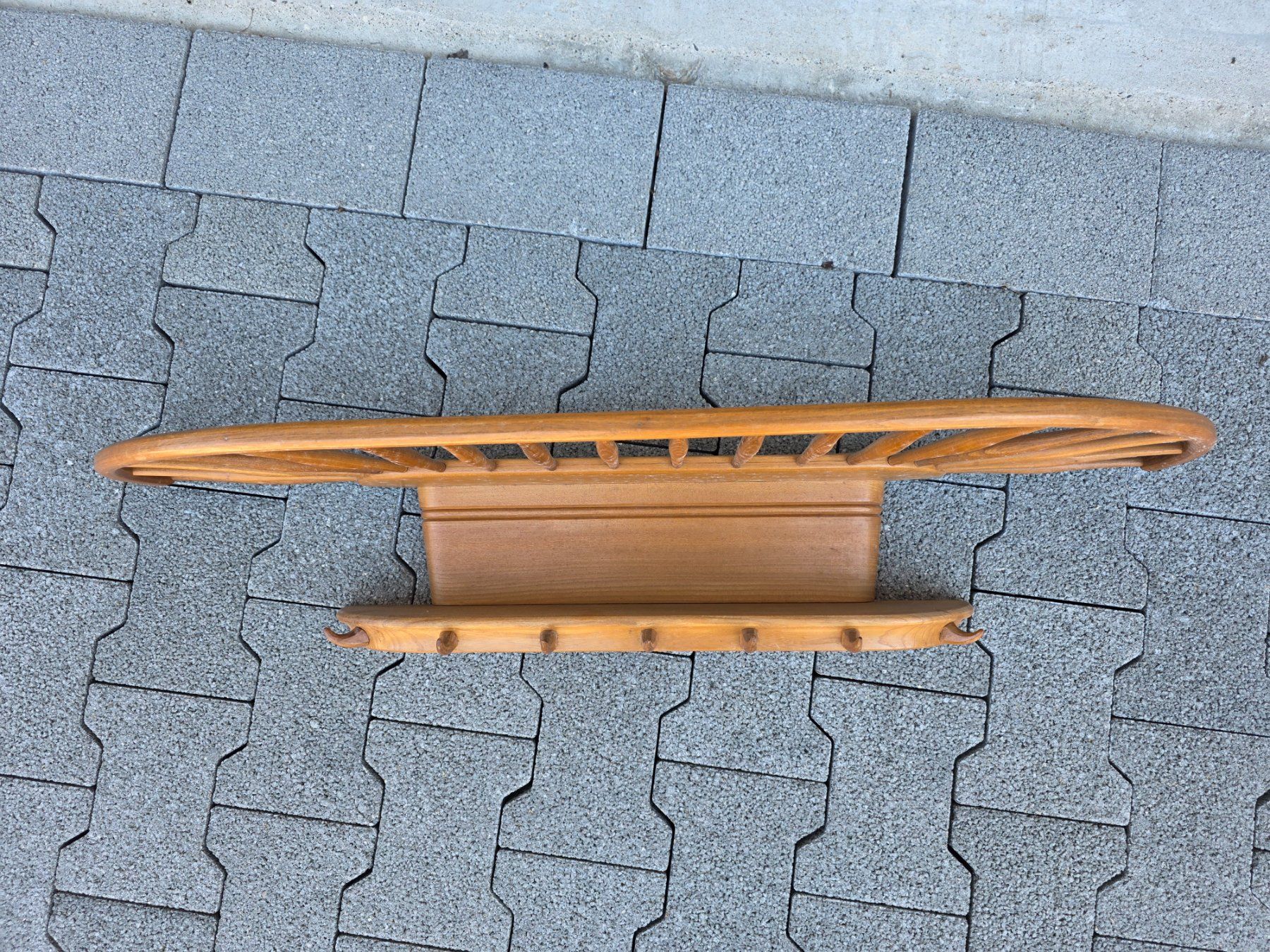 Guardaroba: Vintage Holz Handwerk Garderobe – Usato da Walterswil BE venduto da Lonitti 6