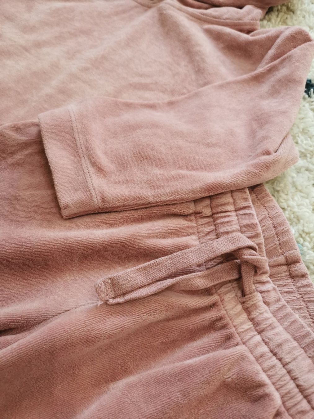 H&M Lotti & Set di vestiti: H&M Set Gr.104 – Usato da Zürich venduto da Simfa 1