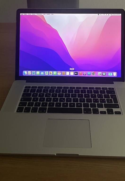 Apple PC: MacBook Pro Retina 15 - 2015 – Usato da Nyon venduto da Celiiha