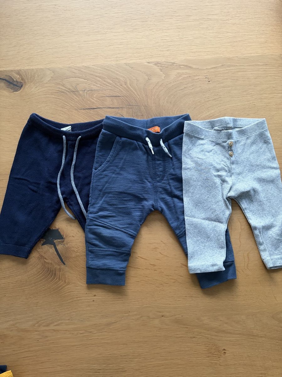 H&M Ensembles coordonnés: Kleiderpaket Herbst/Winter Grösse 68 – D'occasion à Bütschwil par Fdu_9606 5