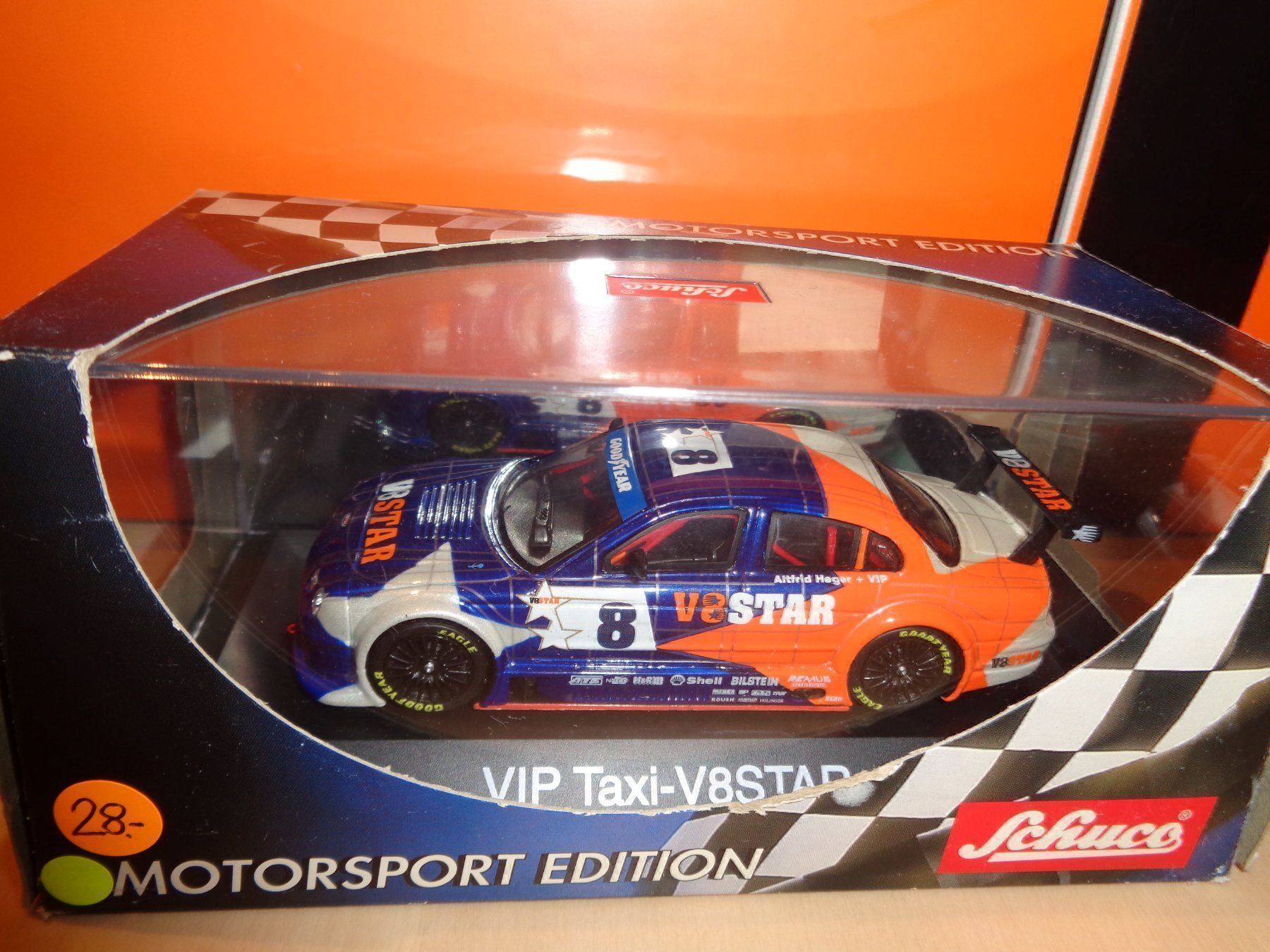 Jaguar Modellautos: Schuco 1:43 Circuit V8 Star Jaguar Type S – Gebraucht aus Reconvilier von rallycar