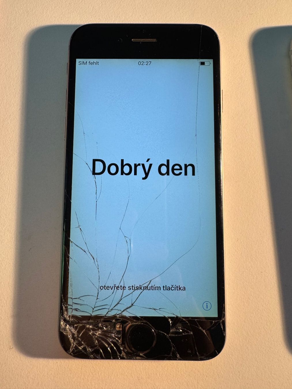 Apple Telefoni cellulari / Smartphones: iPhone 6 – Difettoso da Adliswil venduto da Busys