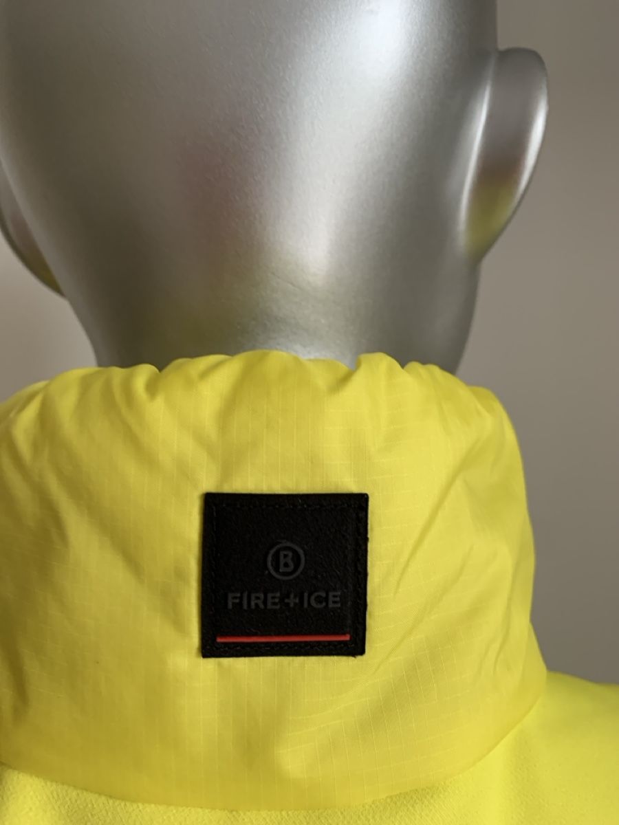 Bogner Gilet & Giacche senza maniche: Bogner Fire+Ice: Leuchtend gelbe Steppweste, 36 – Nuovo (secondo la descrizione) da Luzern venduto da paulablue 2