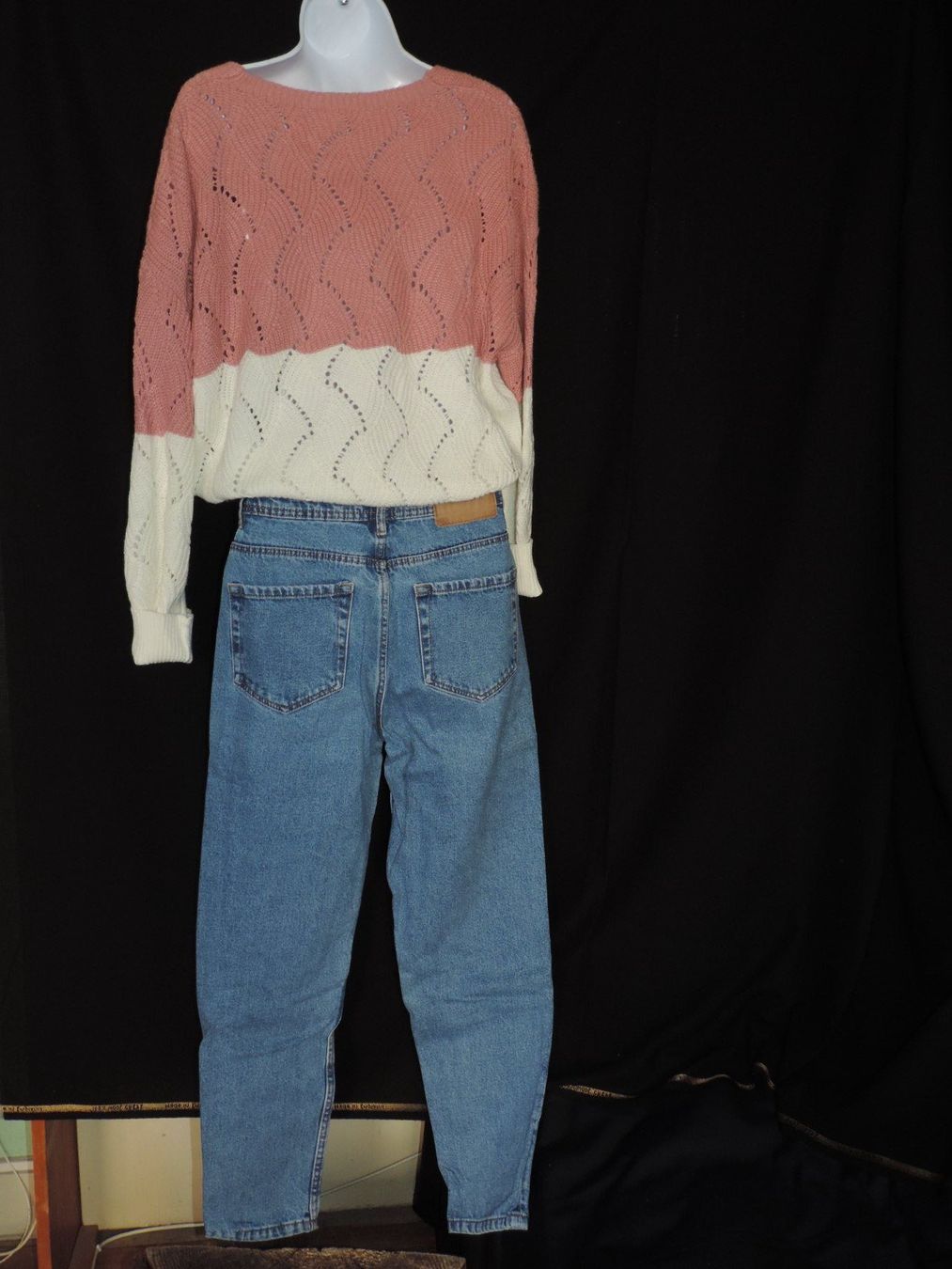 Jeans: jeans et 2 pulls – Gebraucht aus Genève von Axelle333 3