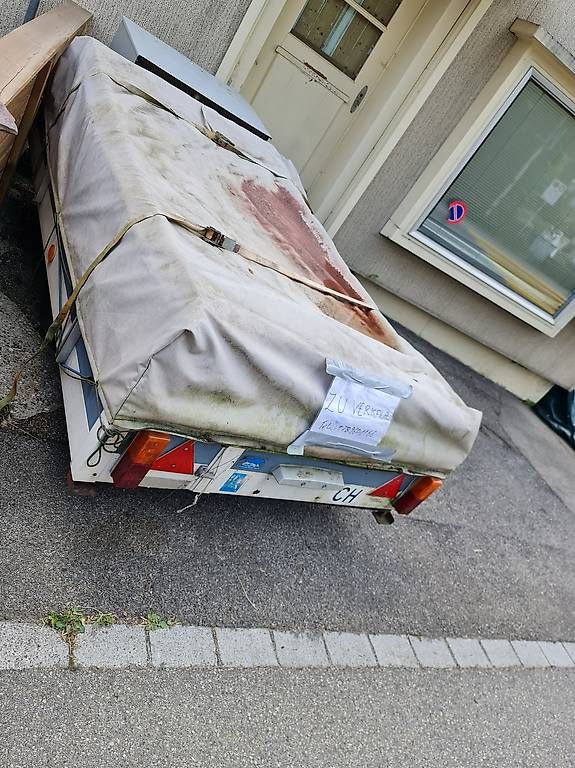 Rimorchi: Klapp camping anhänger  – Usato da Rikon im Tösstal venduto da hobbytrucker
