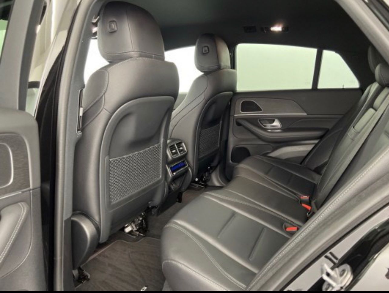 Mercedes-Benz Automobili: Mercedes GLE 300d 4MATIC Coupé – Usato da Fribourg venduto da Navo22 3