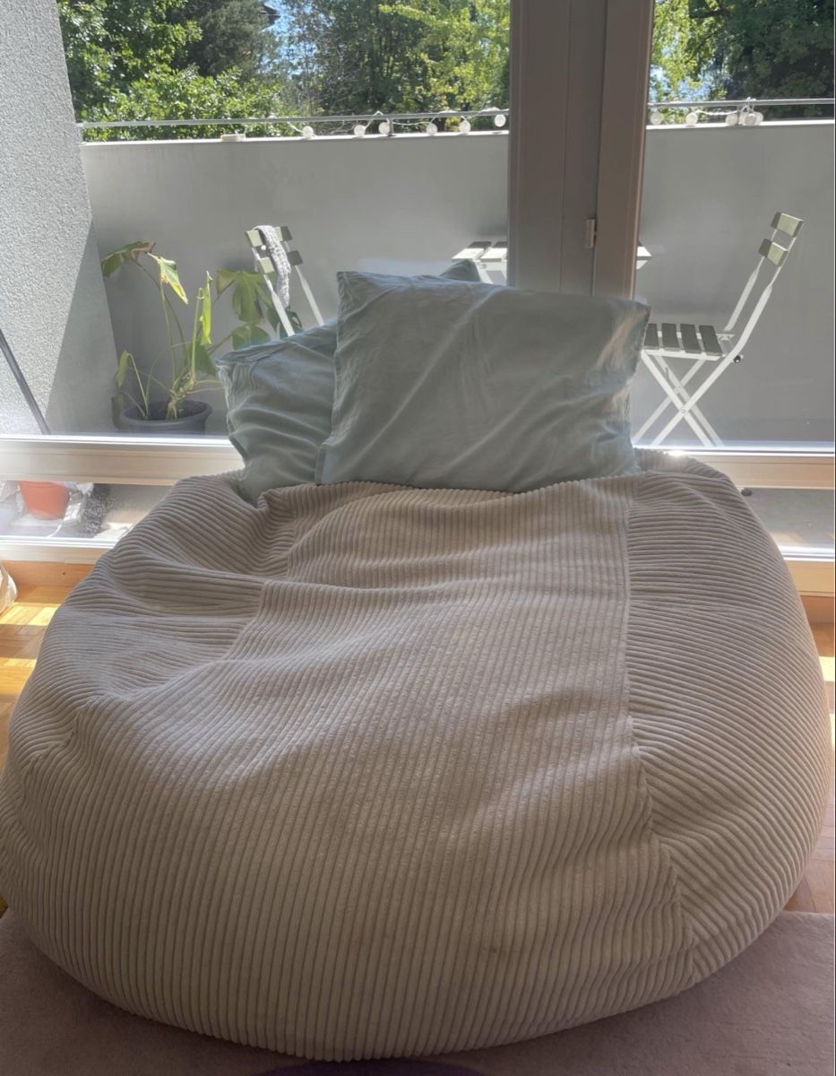Conforama Poltrone: Pouf Conforama  – Usato da Lausanne venduto da mar_sxs2