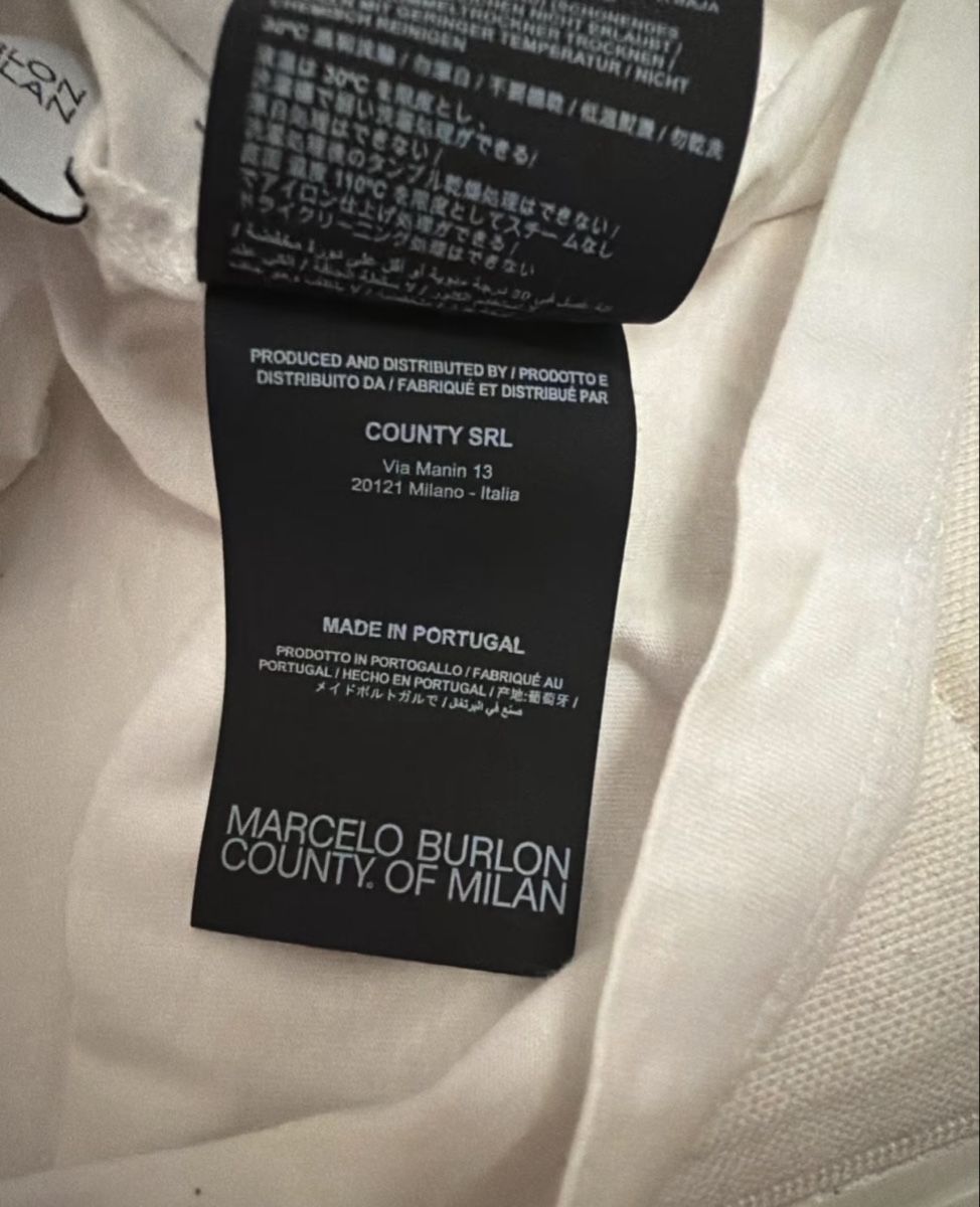 Marcelo burlon T-shirt: Marcelo Burlon – Nuovo (secondo la descrizione) da Clarens venduto da rik_8ghs 3