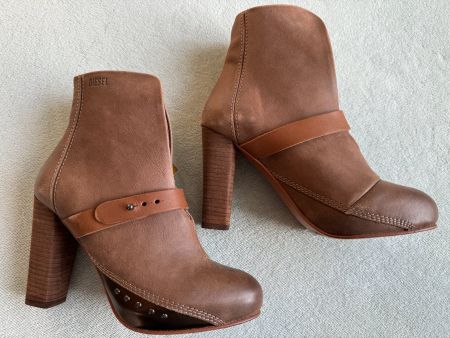 DIESEL Stiefel / Stiefeletten  Gr. 37  **NEU** Leder