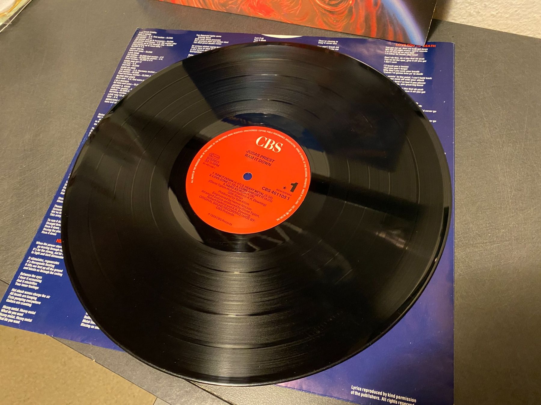 Dischi in vinile: Judas Priest - Ram It Down LP Orginal 1988 – Usato da Basel venduto da VinylLover68 2