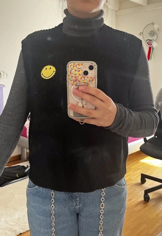 H&M Pullover & Sweatshirts: Sur pull noir – Gebraucht aus Bernex von claraaaa4