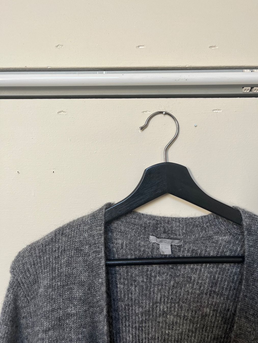 Cos Vestes: COS Strickjacke – Neuf (Voir description) à Bad Ragaz par leadaria 1