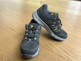 Wanderschuhe Gr. 33