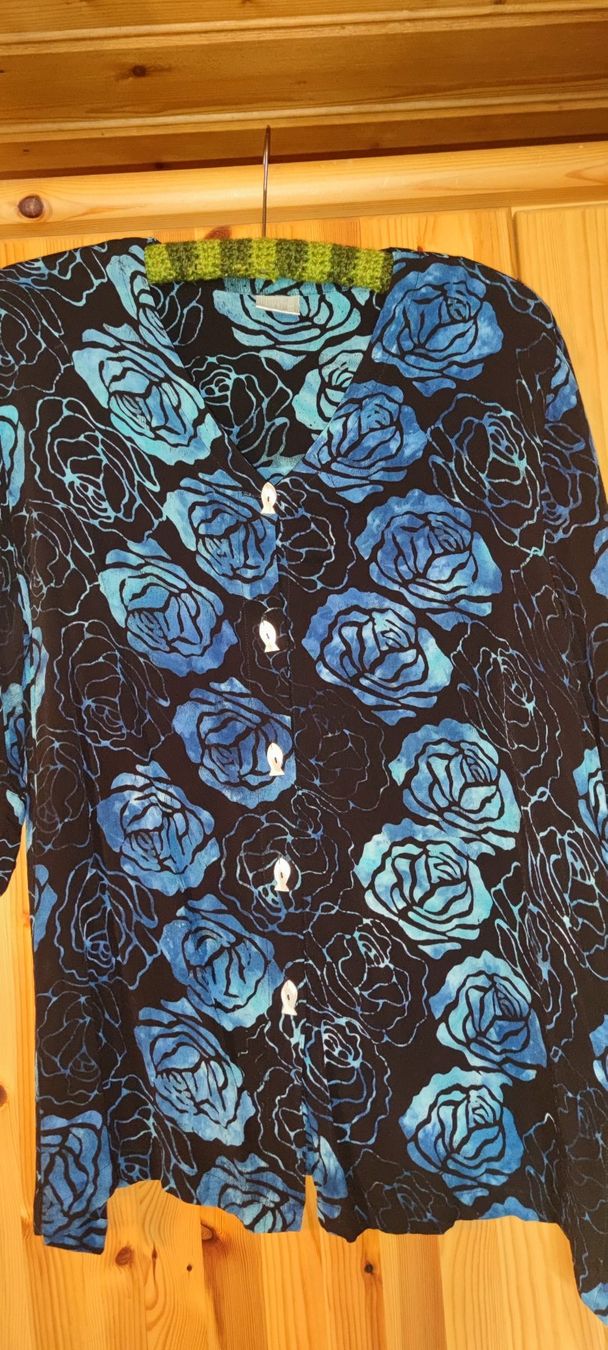 Blusen: Damen Bluse  gr XXL  3/4 arm – Gebraucht aus Schweizersholz von fuchs06