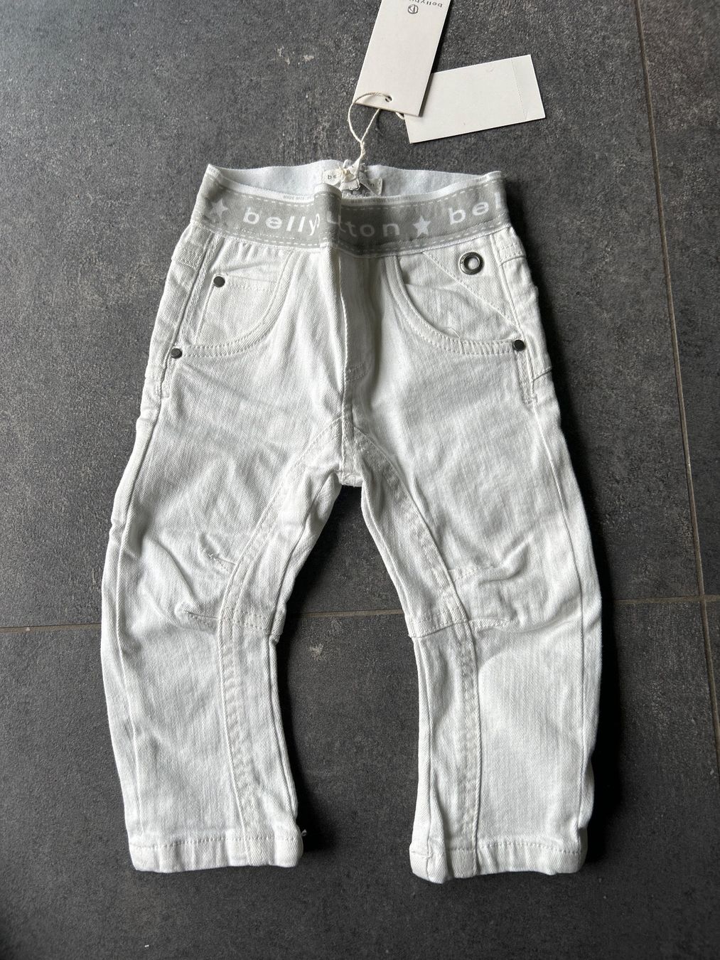 Pantaloni: Hose Gr. 74 Bellybutton NEU – Nuovo e nell'imballaggio originale da Worblaufen venduto da Savanne05