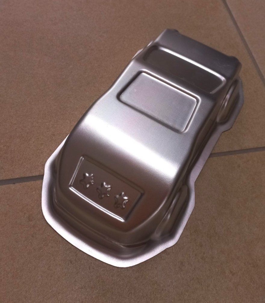 Moules à gâteaux: Backform Auto – D'occasion à Otelfingen par Nemo000 1