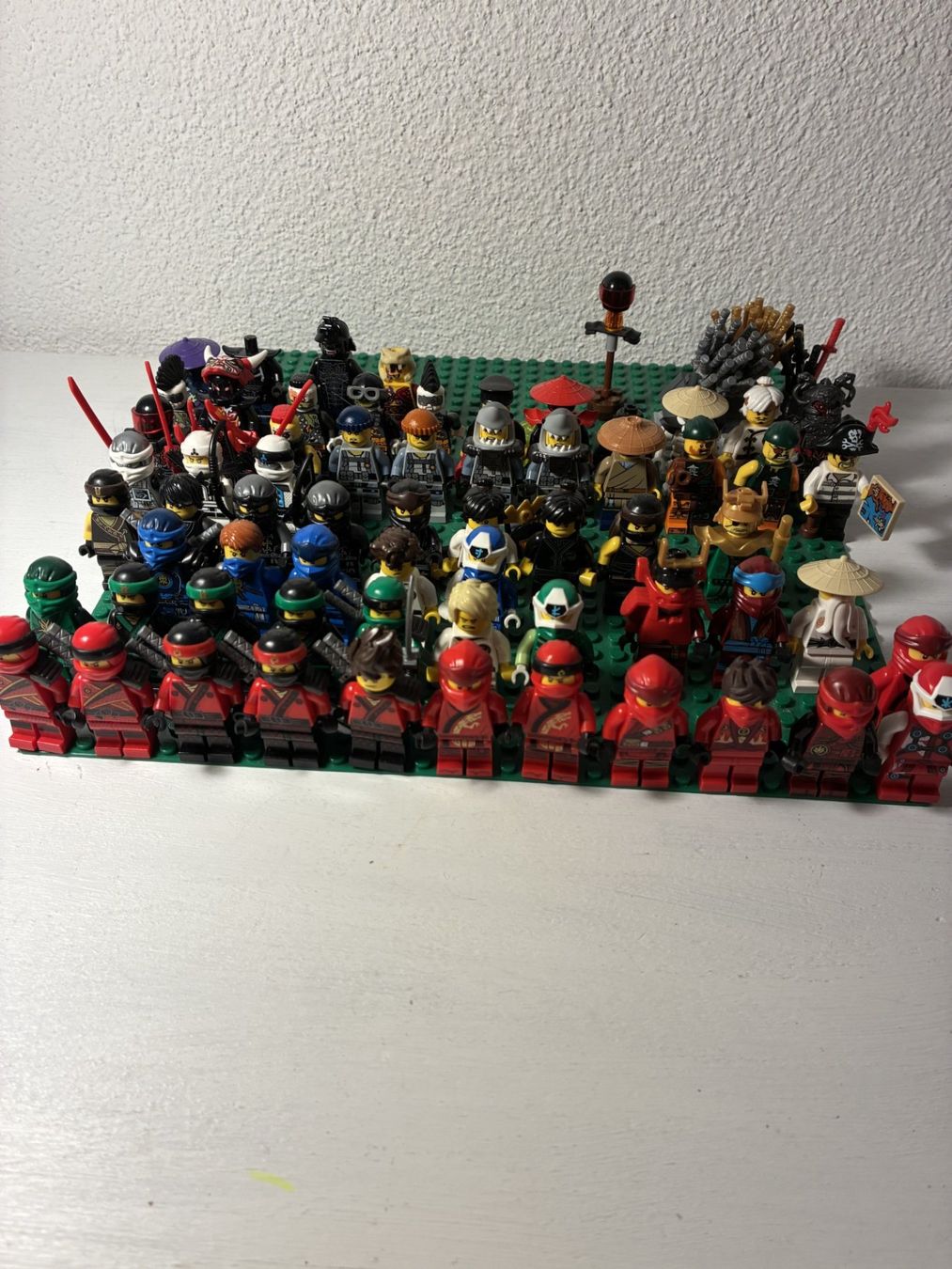 Lego Giocattoli: Lego Ninjago Figuren – Usato da Lauerz venduto da verkauf13710 1