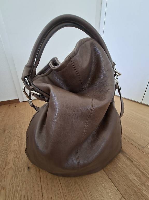 Max Mara Taschen für Damen: Ledertasche Max Mara – Gebraucht aus Winterthur von RoEla 2
