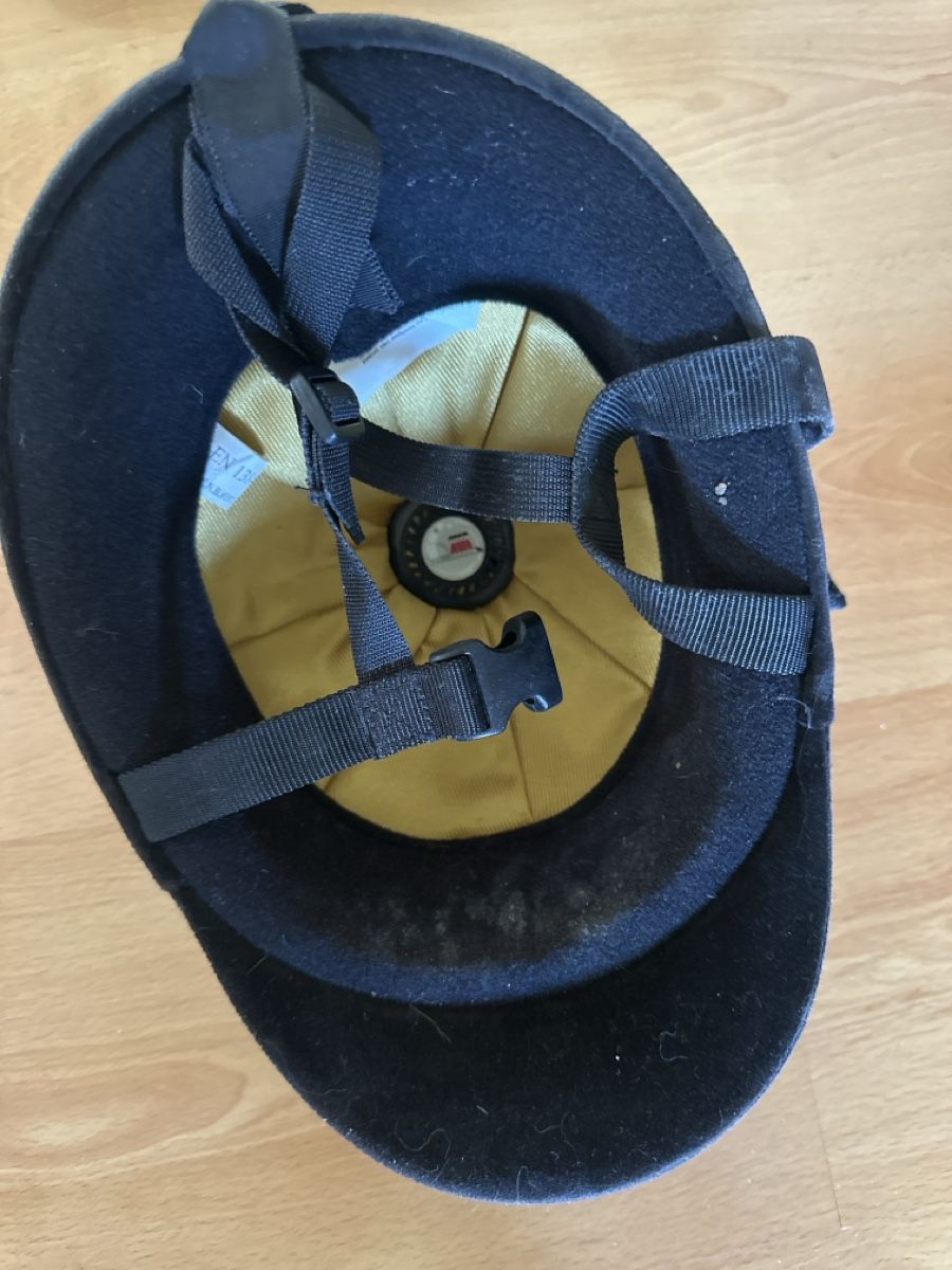 Casques: Reithelm Gr 55 – D'occasion à Adliswil par Csw 1