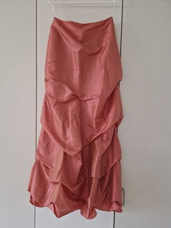 Schicker rosa Rock Grösse 36