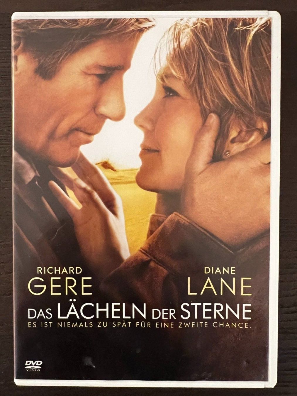 Tutti i DVDs: Das Lächeln der Sterne – Usato da Zürich venduto da FilmFreunde