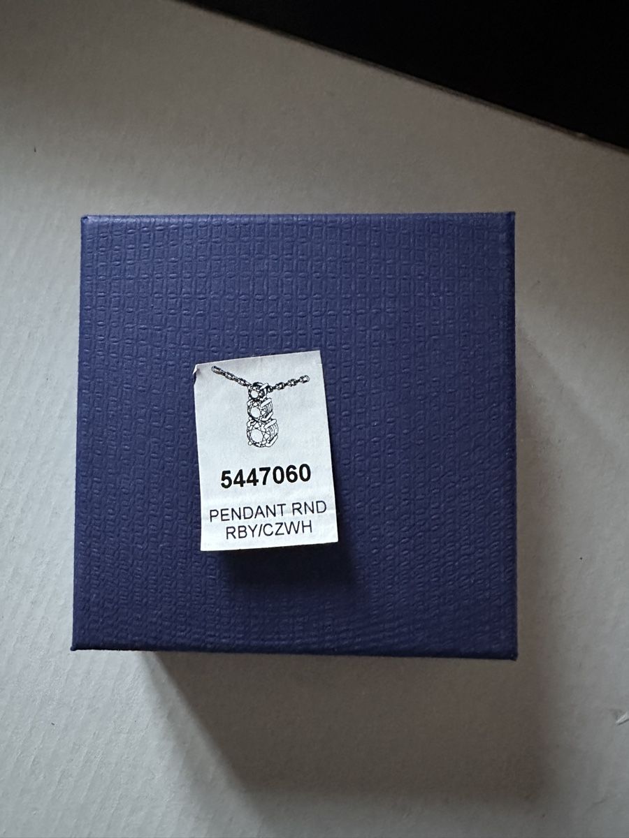 Catenine: Swarovski Kette mit Anhänger ovp  – Nuovo e nell'imballaggio originale da Egg b. Zürich venduto da polyana.sb 2