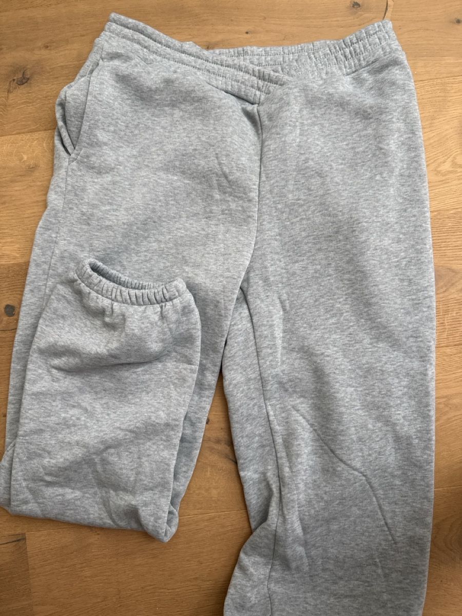 Pantaloni: Trainerhose – Nuovo (secondo la descrizione) da Schiers venduto da lyn_w7pp