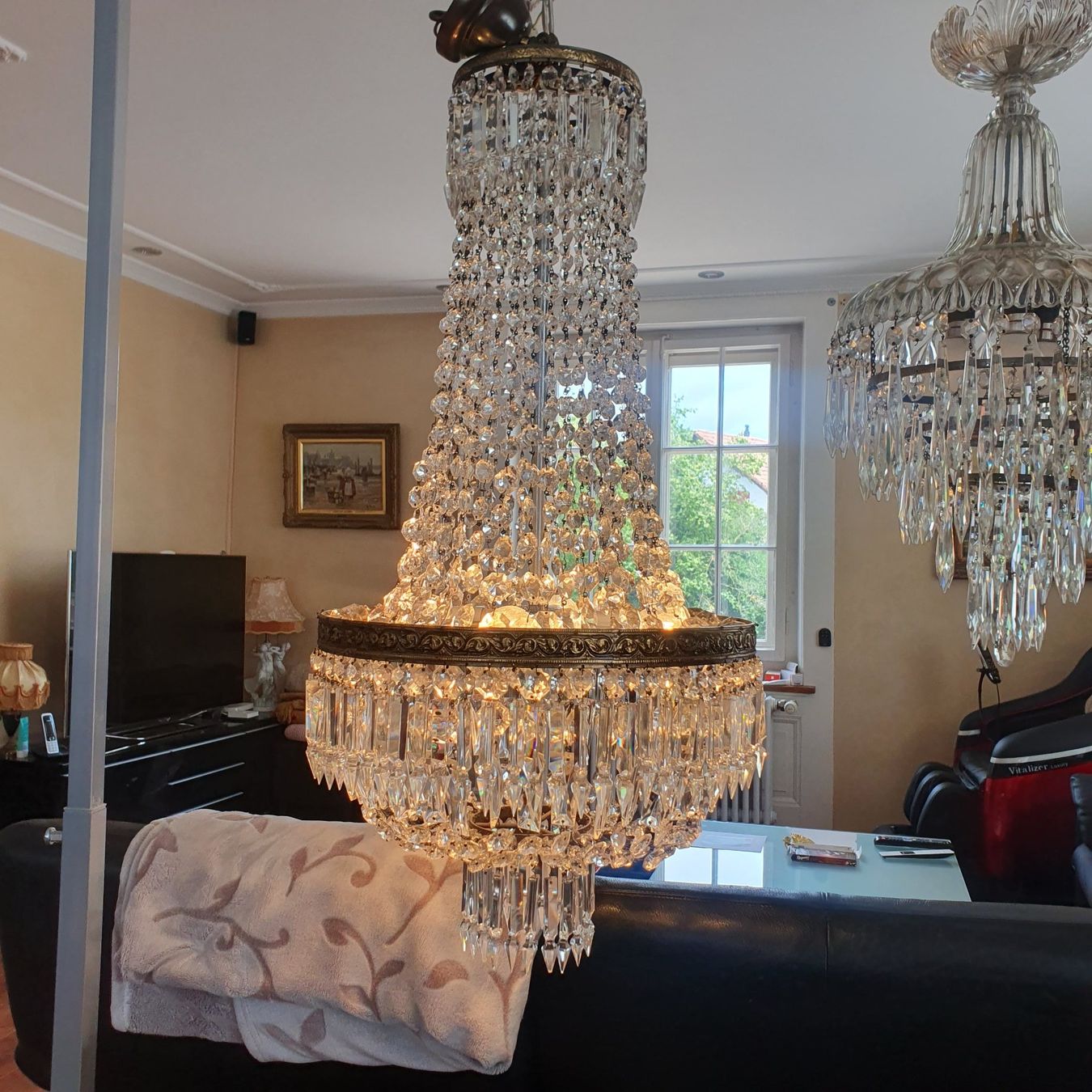 Lampade: Wunderprächtiger antiker Kristallleuchter. – Usato da Utzenstorf venduto da Filetto 3