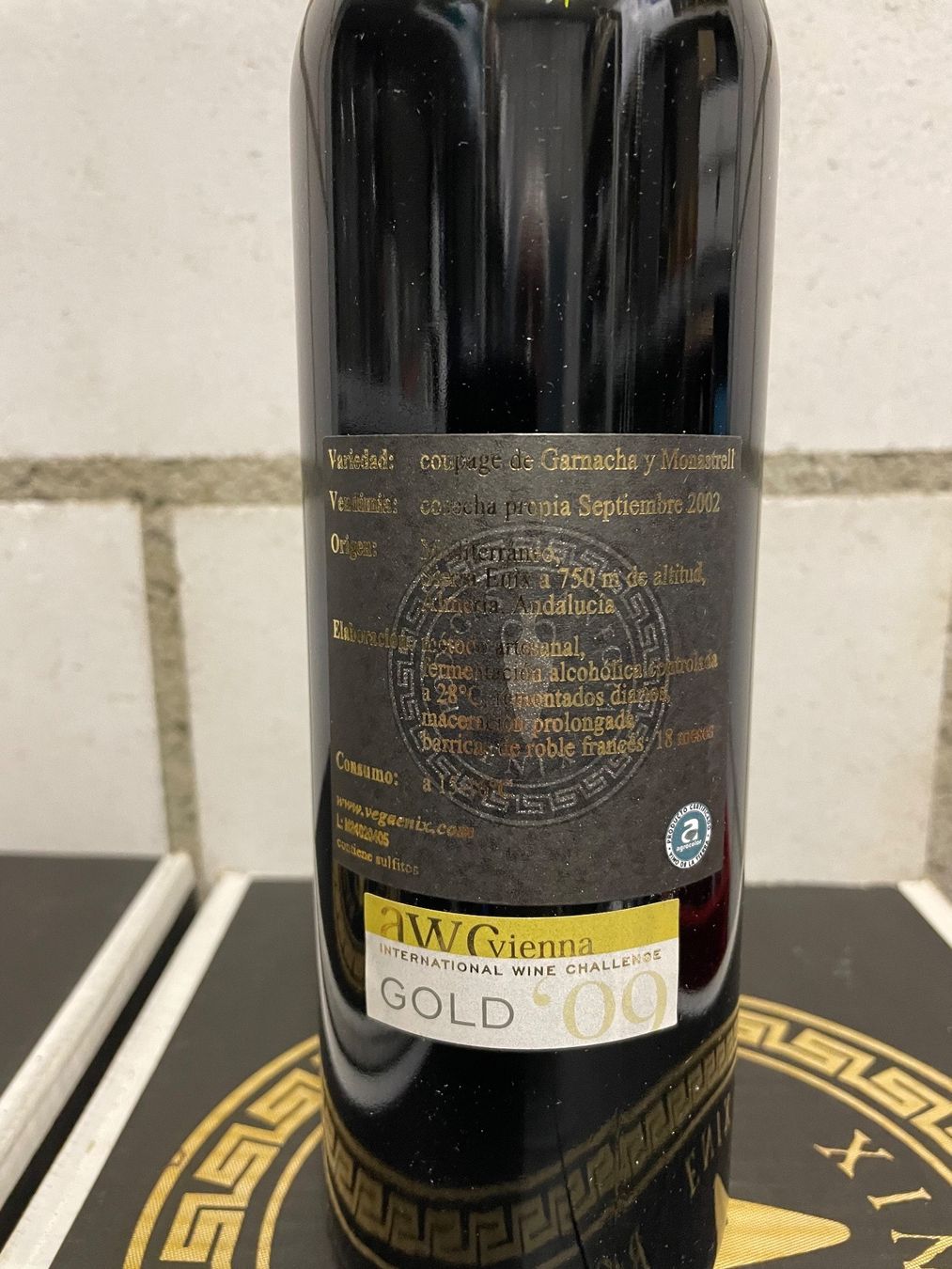 Vino: 6 Stk. Vega EniX Monteneo 2002 – Usato da Zug venduto da Teli2023 1