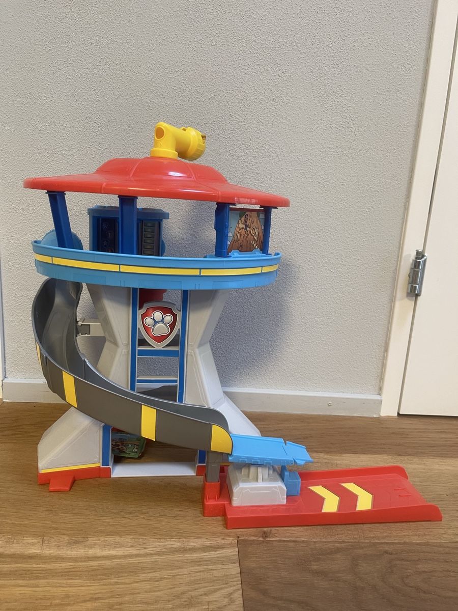 Giocattoli: Pawpatrol Zentrale – Usato da Luzern venduto da Cyrill81