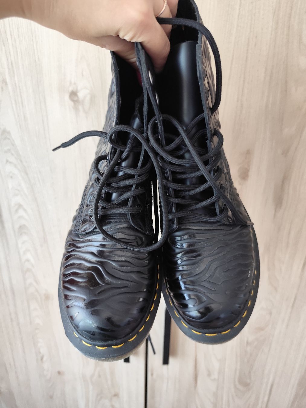 Dr. Martens Herrenschuhe: Dr. Martens 1460 Pascal boots size 40 EU black embossed – Neu (gemäss Beschreibung) aus Mägenwil von VintageGirly 8
