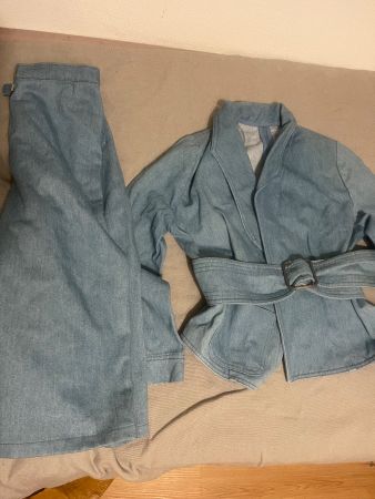 Jeans Jacke und Jupp und tasche