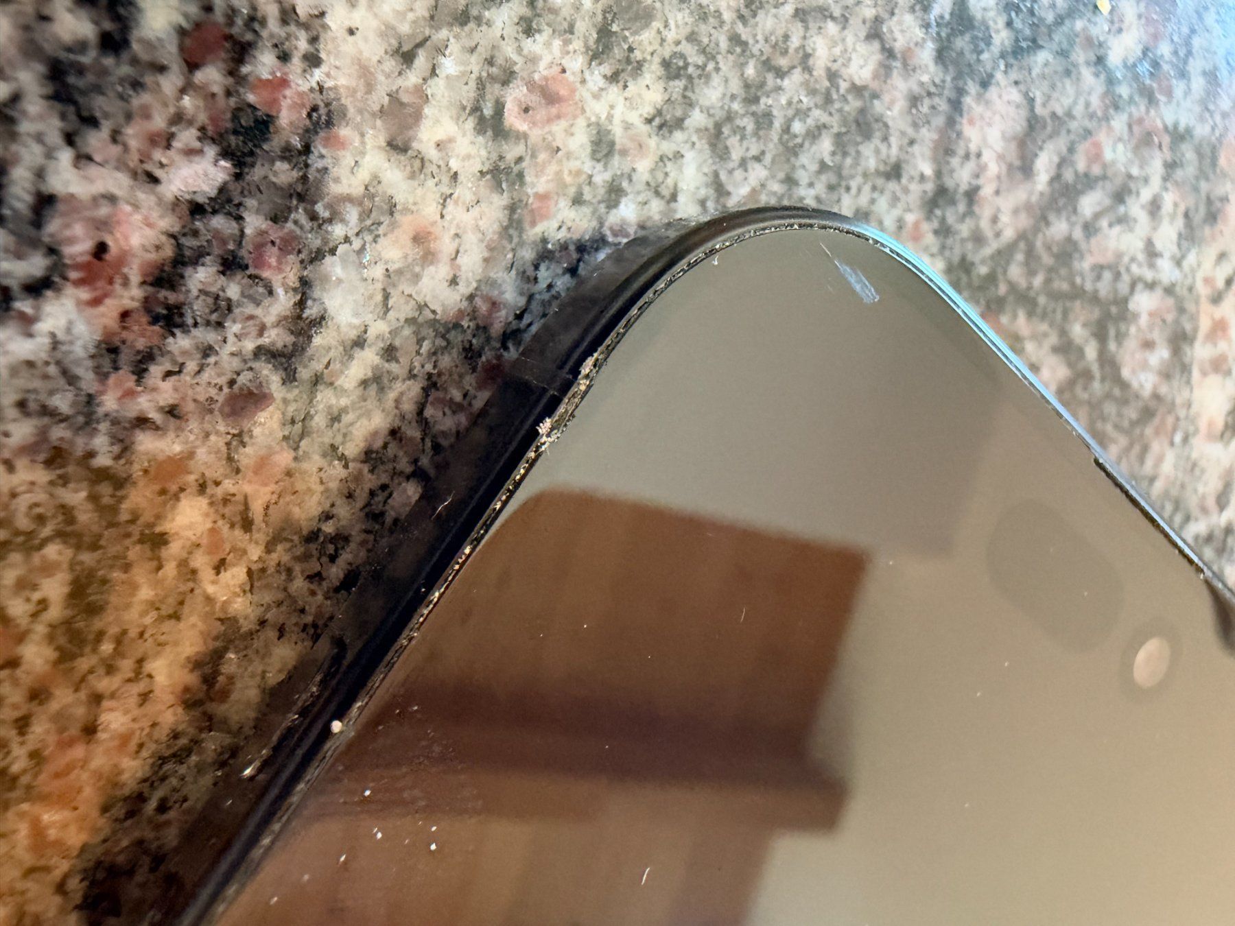 Apple Portables: iPhone 16 Pro – D'occasion à Langnau b. Reiden par Superjosi66 2