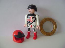 Playmobil - Rennfahrer aus der Serie 10?