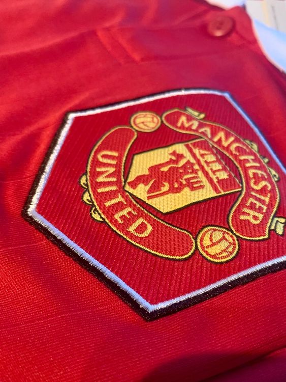 Manchester United Auswärts Trikot 22/23 Replica Kaufen auf Ricardo