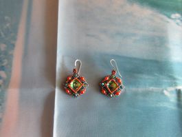 Ohrringe (Modeschmuck), türkis- und orange Farben
